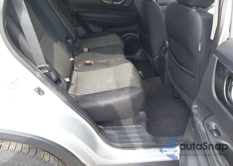 2017 Nissan Rogue Sv z USA, uszkodzony, nr VIN 5N1AT2MV4HC781625